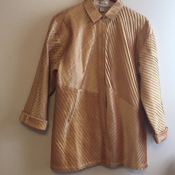 indo Chic Tops - InDo-Chic 100% Silk Top